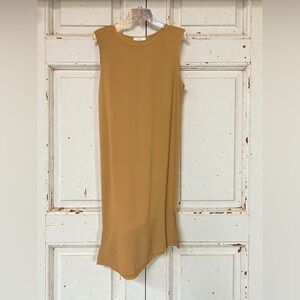 Tres Bien Asymmetrical Sleeveless Brown Dress